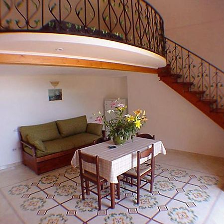 Apartamento Ludovica Tipo C Positano Habitación foto